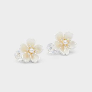 Alexiana Button earrings