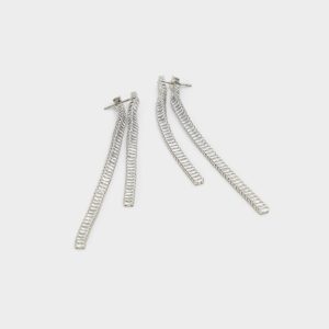 Svetna Drop earrings