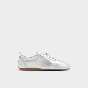 Swiftlyy Low top sneaker