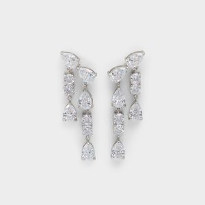 Anisaa Chandelier earrings