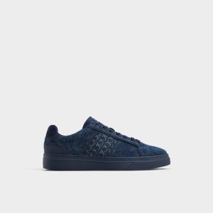 Courtlinee Low top sneaker