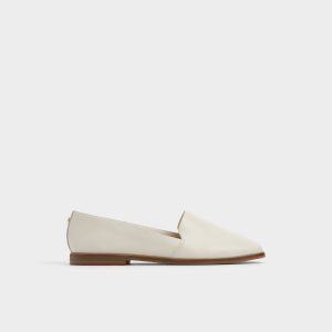 Caraelia Slip-on