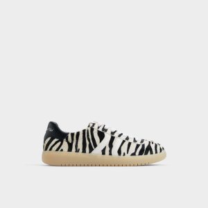 Chicsneaker Low top sneaker - Cup sole