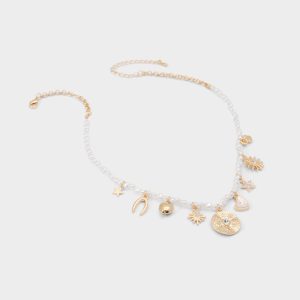 Lukaa Charm necklace
