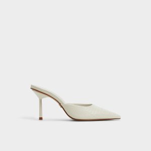 Beatrixy Heeled mule